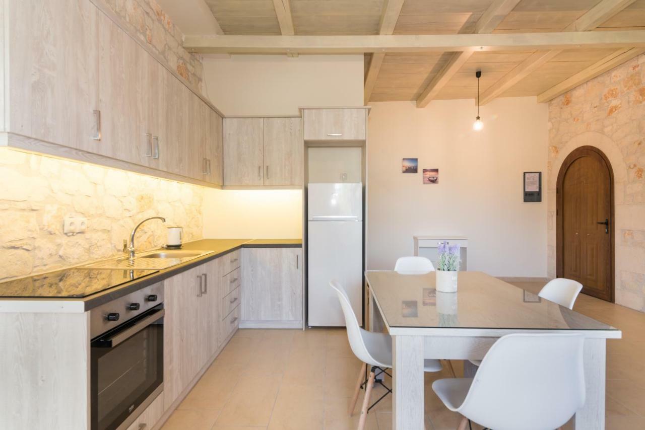 Green Stone Villas Apartments Kalamaki  Exterior photo