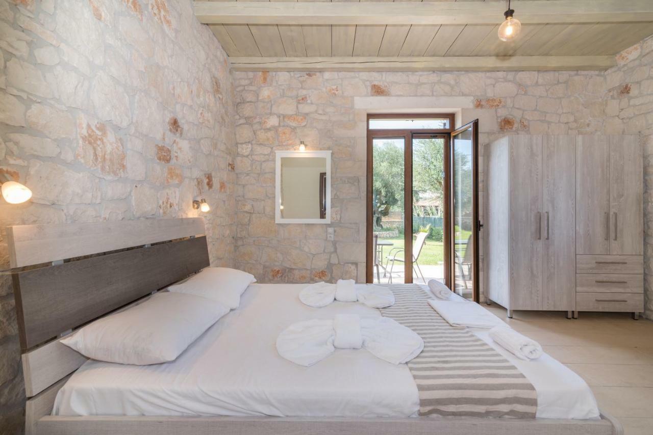 Green Stone Villas Apartments Kalamaki  Exterior photo